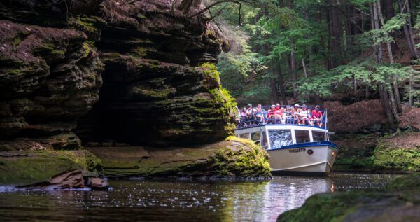 Discover Wisconsin Dells tour