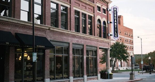 Pioneer Woman - ICT tour