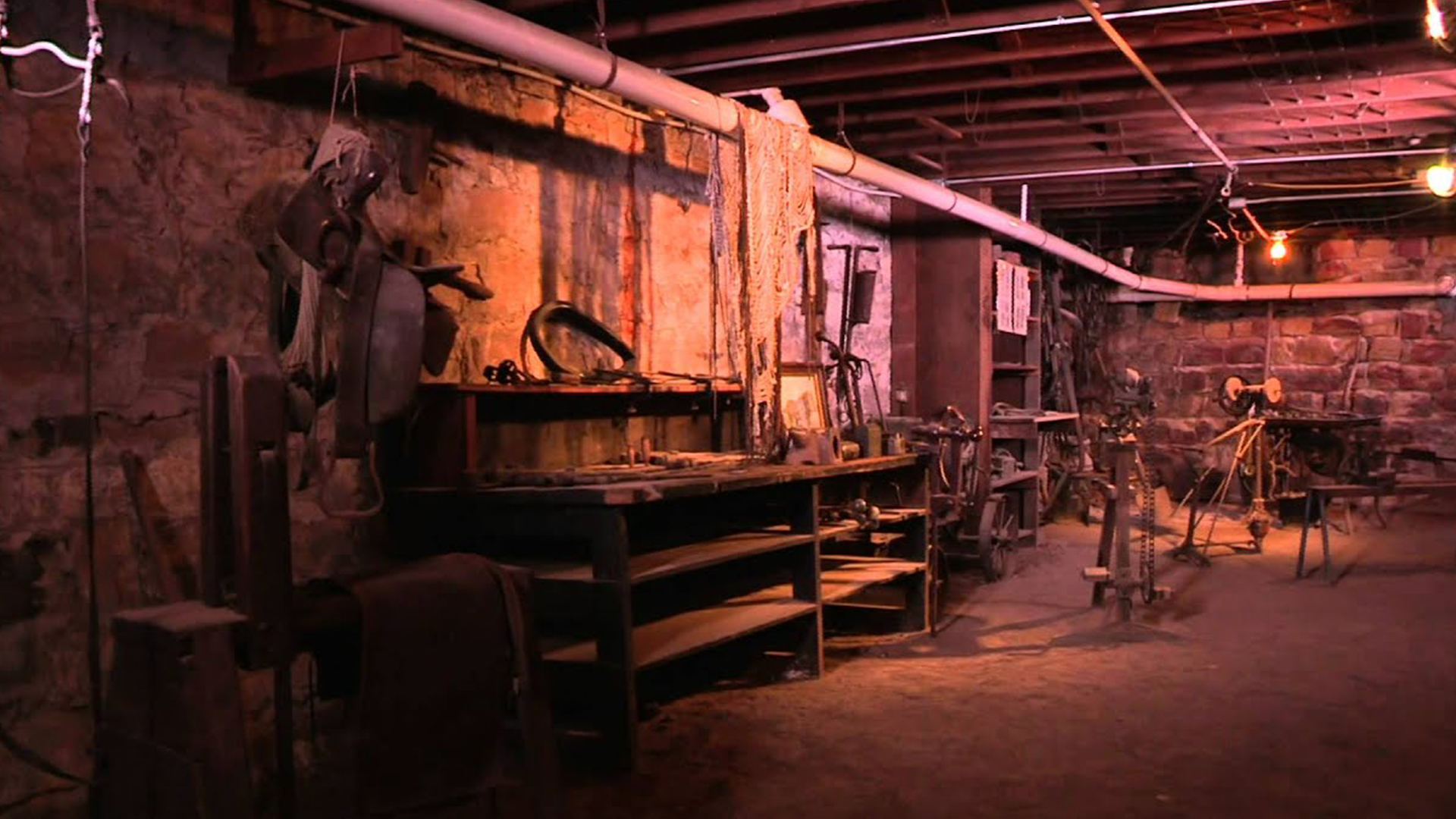 Ellinwood Tunnels tour