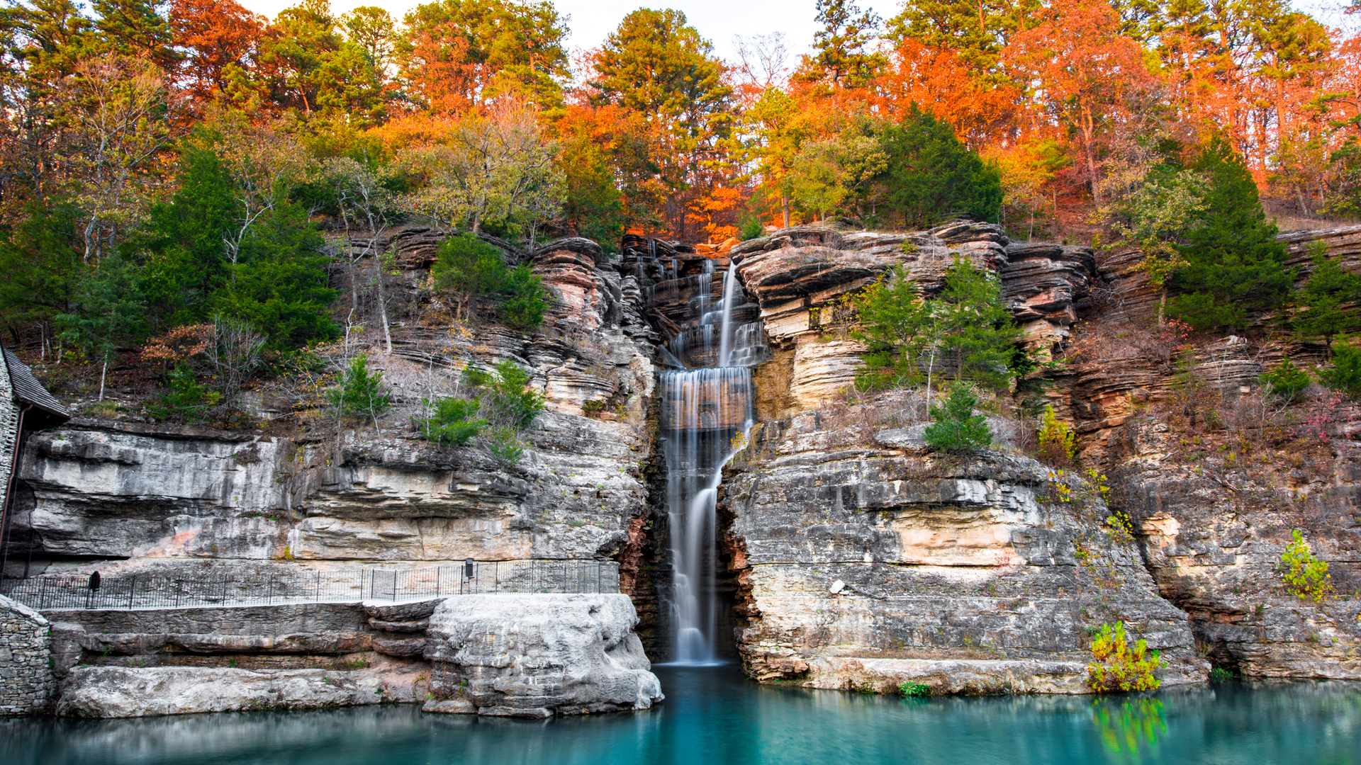 Fall into Christmas in Branson tour