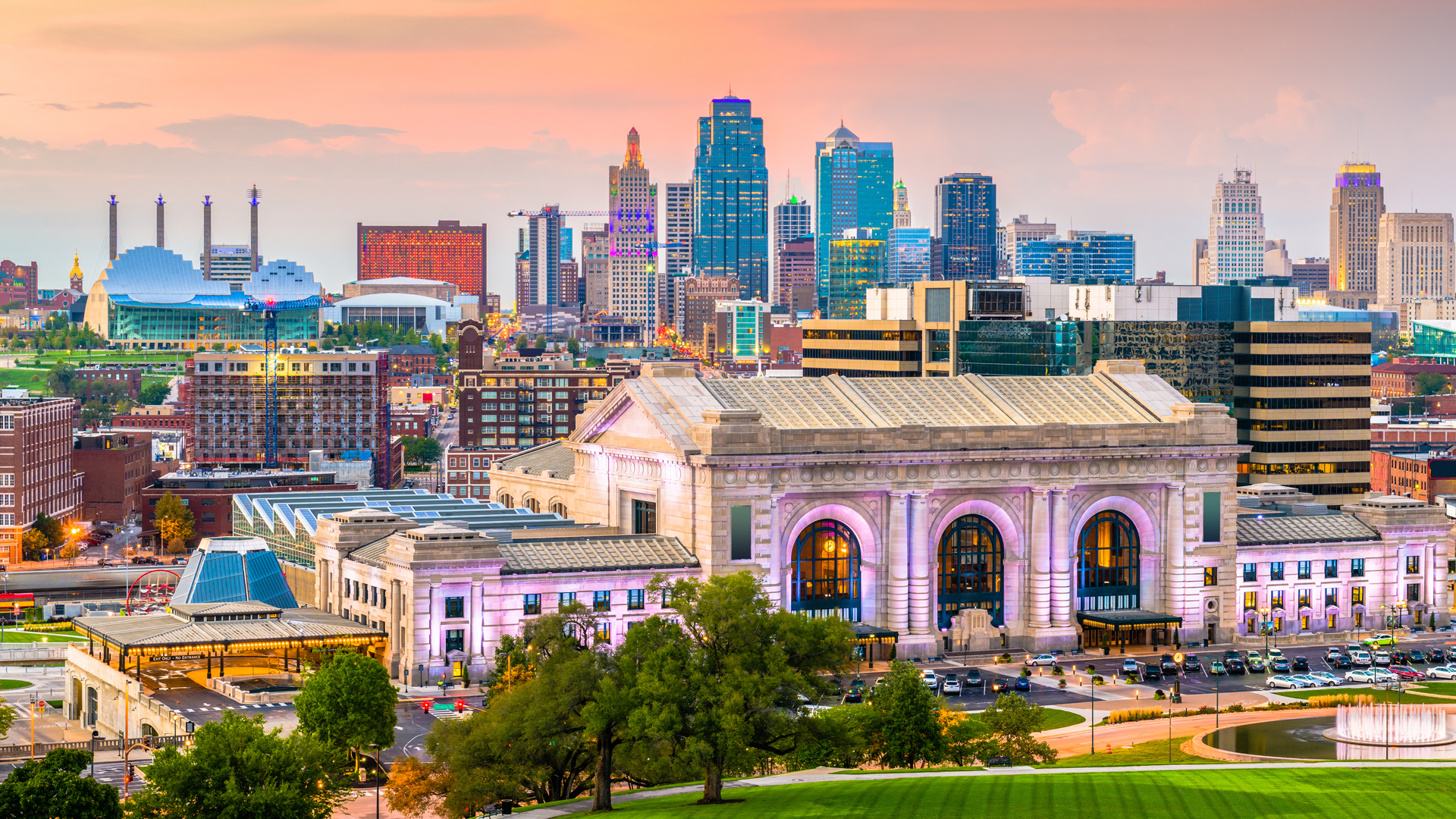 Village Gals - Getaway to KC tour