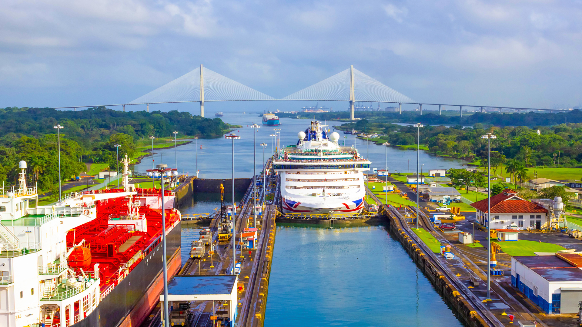 Panama Trans Canal Cruise tour