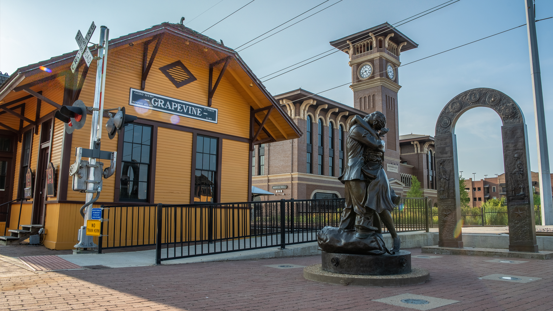 Grapevine Planes & Trains tour